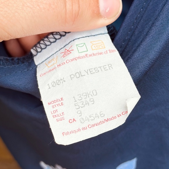 Vintage Fitted maxi floral silky dress - shoestring straps - made in Canada - 9 - Picture 6 of 6